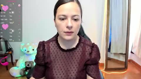 Snapshot of hidianapaola chatting on October 4, 5:00 pm Diana online show from October 4, 5:00 pm
