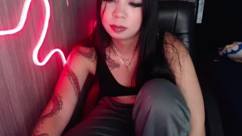 high online show from March 17, 9:01 am