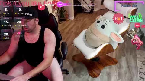 Snapshot of highclass92i chatting on November 22, 3:05 am High4This online show from November 22, 3:05 am