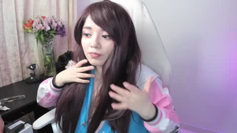 hikaru_arimura online show from December 7, 2:09 am