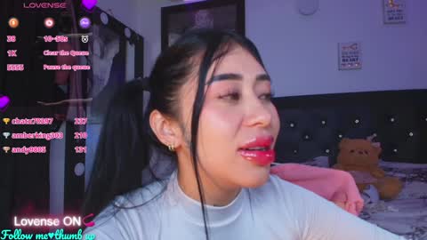 Snapshot of hilary_jones_22 chatting on January 27, 12:54 am LUNA new account  FOLLOW ME online show from January 27, 12:54 am