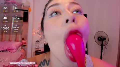 Snapshot of hilary_jones_22 chatting on October 2, 8:16 pm LUNA new account  FOLLOW ME online show from October 2, 8:16 pm