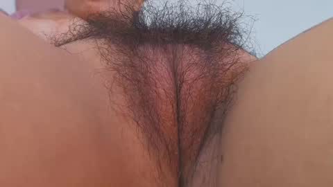 Snapshot of hillary_jones chatting on September 23, 12:19 pm sarah online show from September 23, 12:19 pm