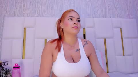 Hillary online show from January 8, 11:23 am