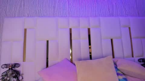 Hillary online show from April 21, 11:16 am