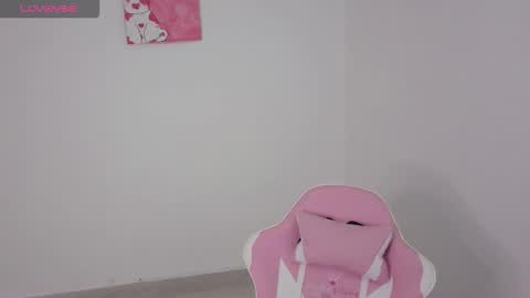 Snapshot of hime_ko chatting on November 26, 11:11 am Hime ko online show from November 26, 11:11 am