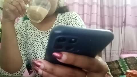 himuhimu22 online show from February 2, 3:49 pm