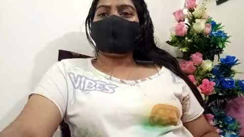 himuhimu22 online show from February 26, 1:30 pm