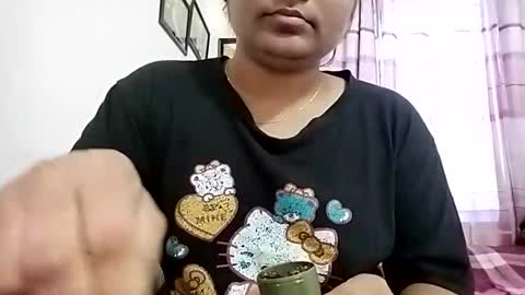 himuhimu22 online show from November 18, 5:12 am