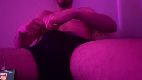 Snapshot of himynameisjake11 chatting on February 9, 11:15 pm YNGdaggerdick online show from February 9, 11:15 pm