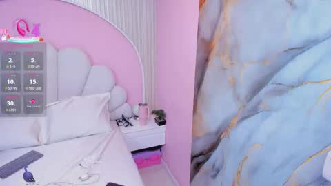 hinata_dolly online show from January 15, 11:15 am