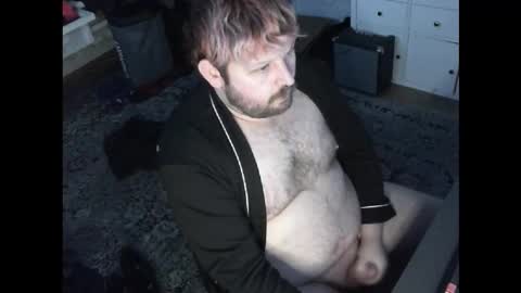 Snapshot of hipguy91 chatting on November 22, 7:46 pm hipguy91 online show from November 22, 7:46 pm