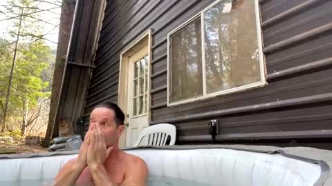 Hippie Jijm online show from March 8, 6:37 pm