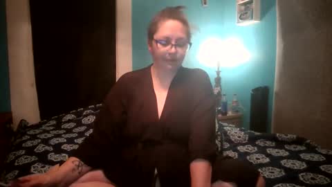 Bella online show from November 18, 2:06 am