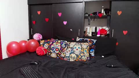 Snapshot of hiromidai chatting on February 15, 1:10 am Elizabeth online show from February 15, 1:10 am