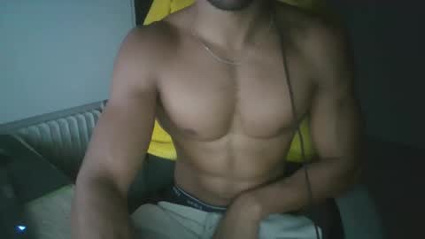 Snapshot of hiseres11 chatting on October 19, 1:50 am Hiseres online show from October 19, 1:50 am