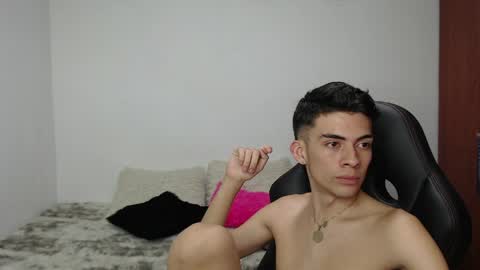 Hisokax online show from April 2, 9:29 am