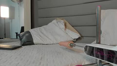 Snapshot of hisoka_0 chatting on September 9, 11:26 pm Hisoka online show from September 9, 11:26 pm