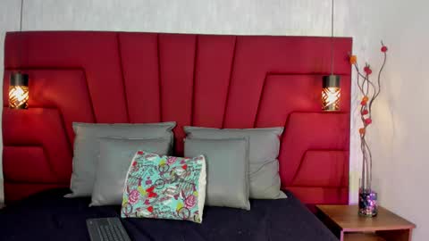 Snapshot of hisoka_0 chatting on September 22, 11:45 am Hisoka online show from September 22, 11:45 am