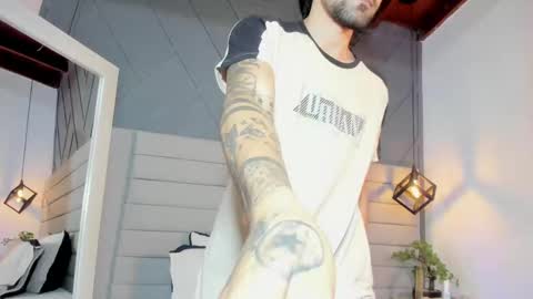 Snapshot of hisoka_0 chatting on October 3, 7:55 pm Hisoka online show from October 3, 7:55 pm