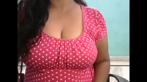 hisslust online show from April 15, 12:34 pm