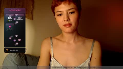  Vivi  online show from April 11, 5:12 am