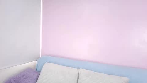 Snapshot of hiyakasudere_ chatting on November 8, 6:18 pm hiyakasudere_ online show from November 8, 6:18 pm