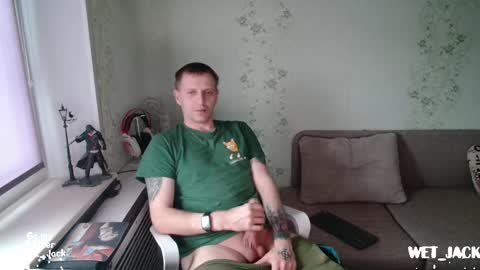 Snapshot of hlestus chatting on January 25, 6:55 am Wet Jack online show from January 25, 6:55 am