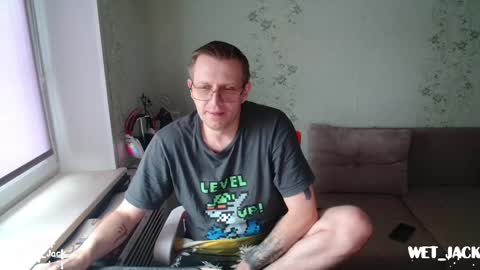 Snapshot of hlestus chatting on February 6, 8:50 am Wet Jack online show from February 6, 8:50 am