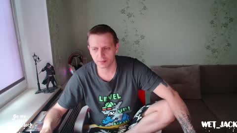 Snapshot of hlestus chatting on February 11, 6:40 am Wet Jack online show from February 11, 6:40 am