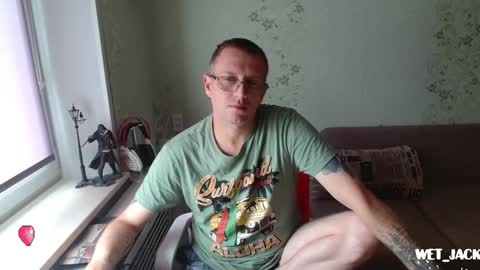 Snapshot of hlestus chatting on September 12, 5:51 am Wet Jack online show from September 12, 5:51 am