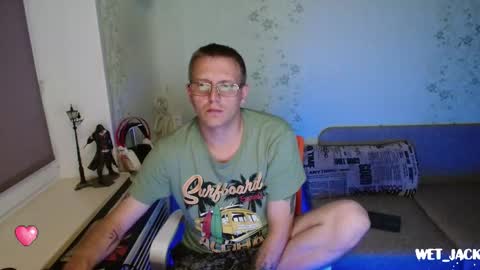 Snapshot of hlestus chatting on September 15, 5:46 pm Wet Jack online show from September 15, 5:46 pm