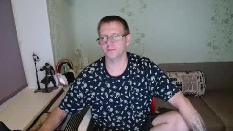 Snapshot of hlestus chatting on October 5, 7:12 pm Wet Jack online show from October 5, 7:12 pm