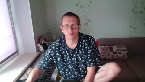 Snapshot of hlestus chatting on October 17, 6:05 am Wet Jack online show from October 17, 6:05 am