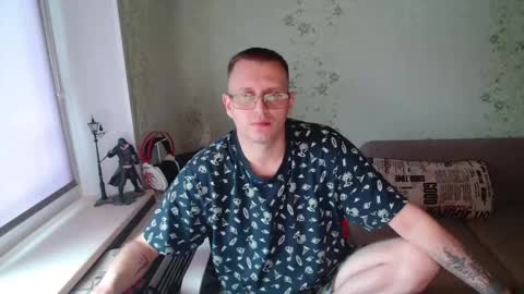 Snapshot of hlestus chatting on October 22, 5:30 am Wet Jack online show from October 22, 5:30 am