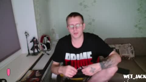 Snapshot of hlestus chatting on November 17, 6:14 pm Wet Jack online show from November 17, 6:14 pm