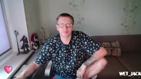 Snapshot of hlestus chatting on December 1, 6:29 am Wet Jack online show from December 1, 6:29 am