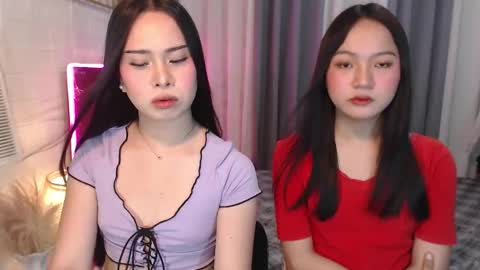 hoelymolly online show from March 22, 4:21 pm