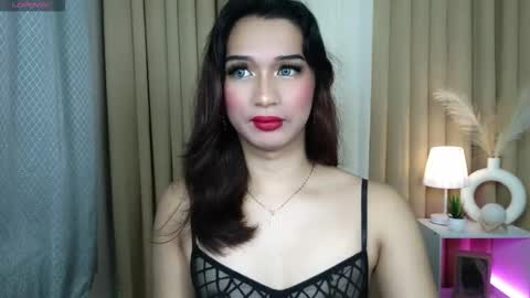 Hoelymorri online show from January 5, 9:07 pm