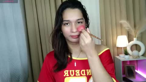 Hoelymorri online show from January 8, 11:29 pm