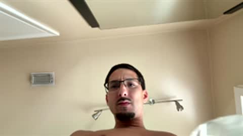 Snapshot of hoeskii chatting on December 1, 8:58 pm hoeskii online show from December 1, 8:58 pm