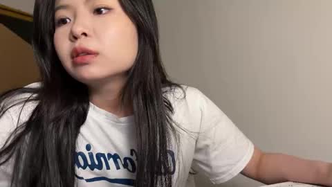 Snapshot of hola_sunflower chatting on September 24, 11:13 am amy online show from September 24, 11:13 am