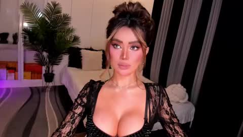 Ms. Laura online show from September 18, 1:40 am