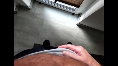 Snapshot of holger_man chatting on December 20, 11:10 am holger_man online show from December 20, 11:10 am