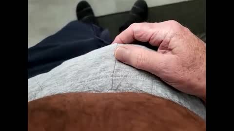 Snapshot of holger_man chatting on December 25, 12:26 pm holger_man online show from December 25, 12:26 pm