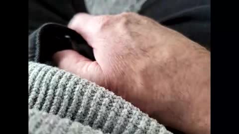 Snapshot of holger_man chatting on January 7, 10:11 am holger_man online show from January 7, 10:11 am