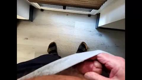 Snapshot of holger_man chatting on February 1, 11:10 am holger_man online show from February 1, 11:10 am