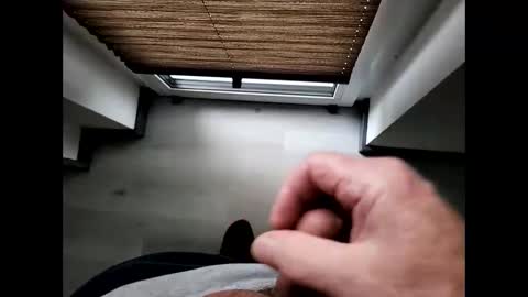 Snapshot of holger_man chatting on February 20, 7:55 am holger_man online show from February 20, 7:55 am