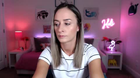 Snapshot of holihurricane chatting on October 30, 3:08 am Holi Hurricane online show from October 30, 3:08 am