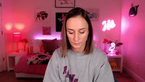 Snapshot of holihurricane chatting on December 14, 5:57 am Holi Hurricane online show from December 14, 5:57 am